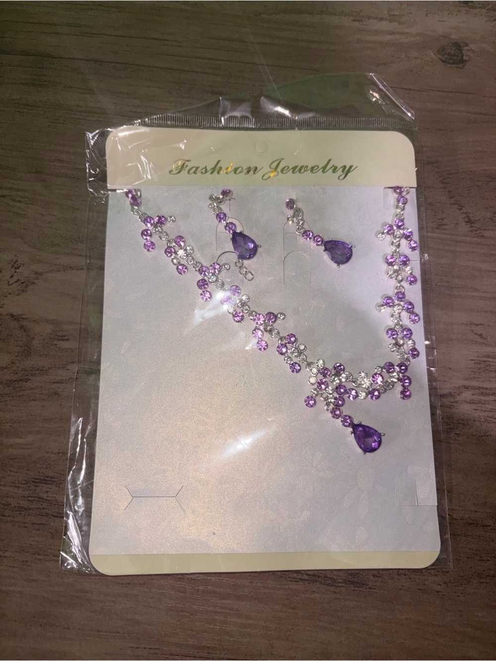 🆕💜 Purple Rhinestone Floral Necklace & Matching Drop Earrings Set